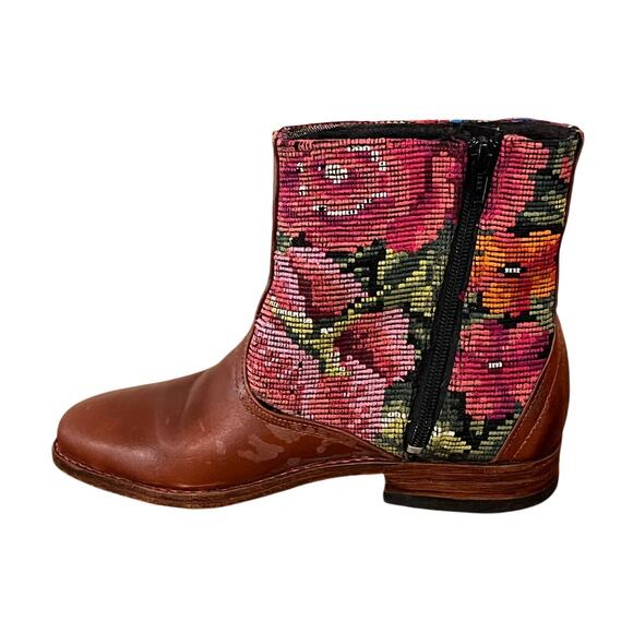 Artisan Handmade Leather Boots Guatemalan Huipil Textile Boho Ankle Boot - Picture 8 of 12